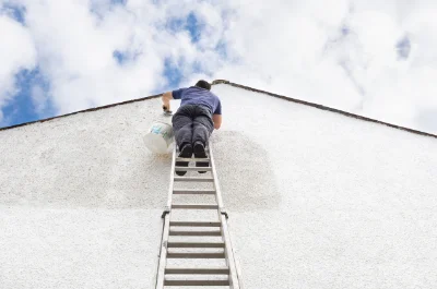 Peinture extérieure à Oussières — façades et ravalement